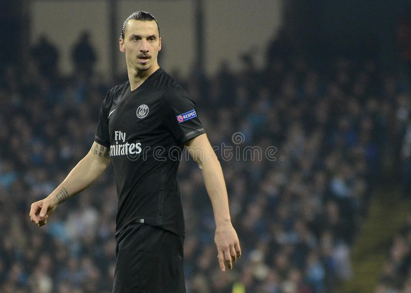 梅內(nèi)：伊布是天生的領(lǐng)袖，大家都愿意聽他的